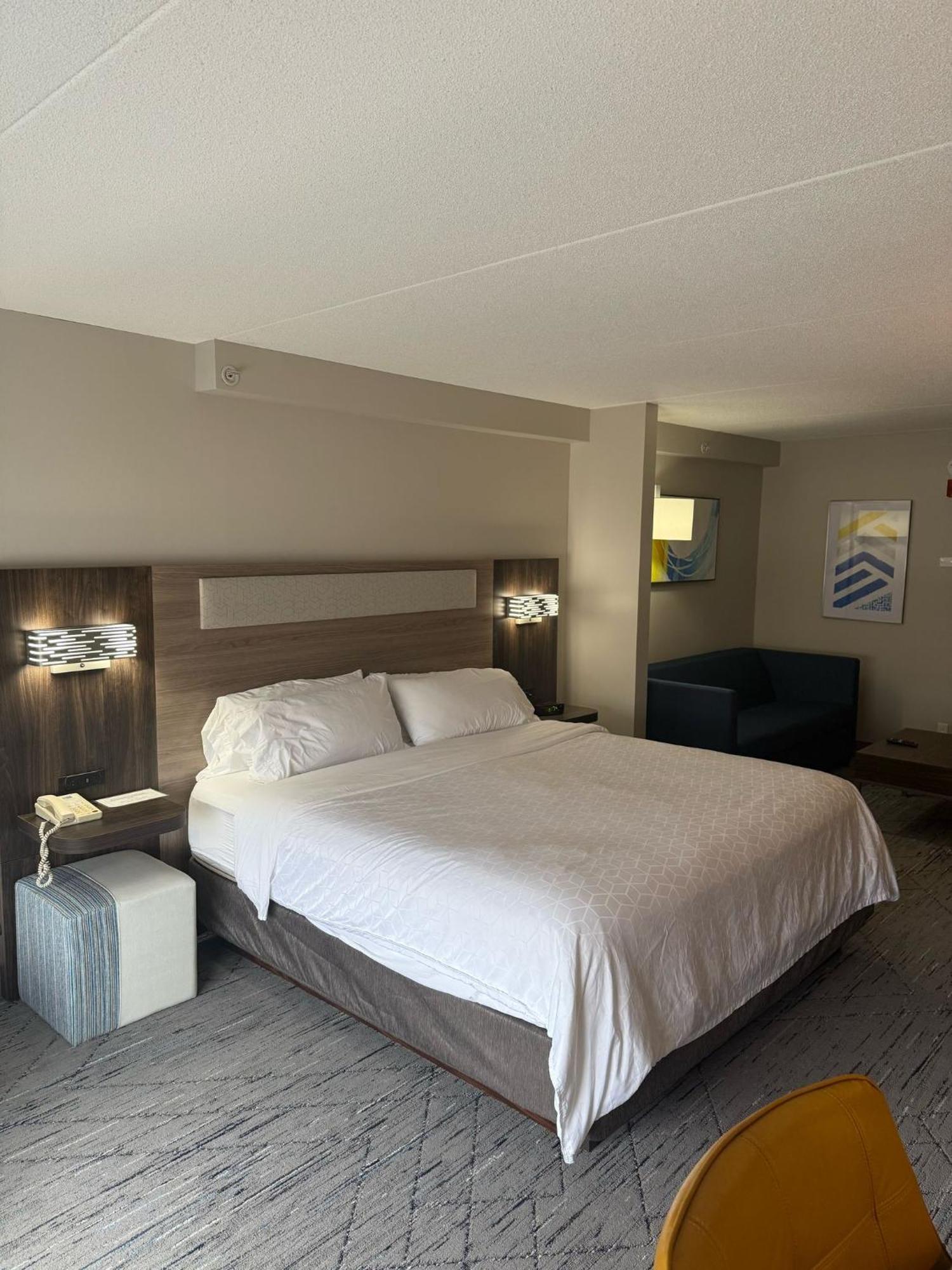 Holiday Inn Express Hotel & Suites Brockville By Ihg Ngoại thất bức ảnh