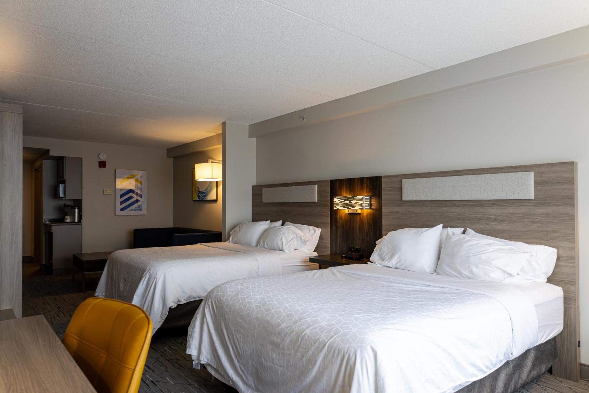 Holiday Inn Express Hotel & Suites Brockville By Ihg Ngoại thất bức ảnh