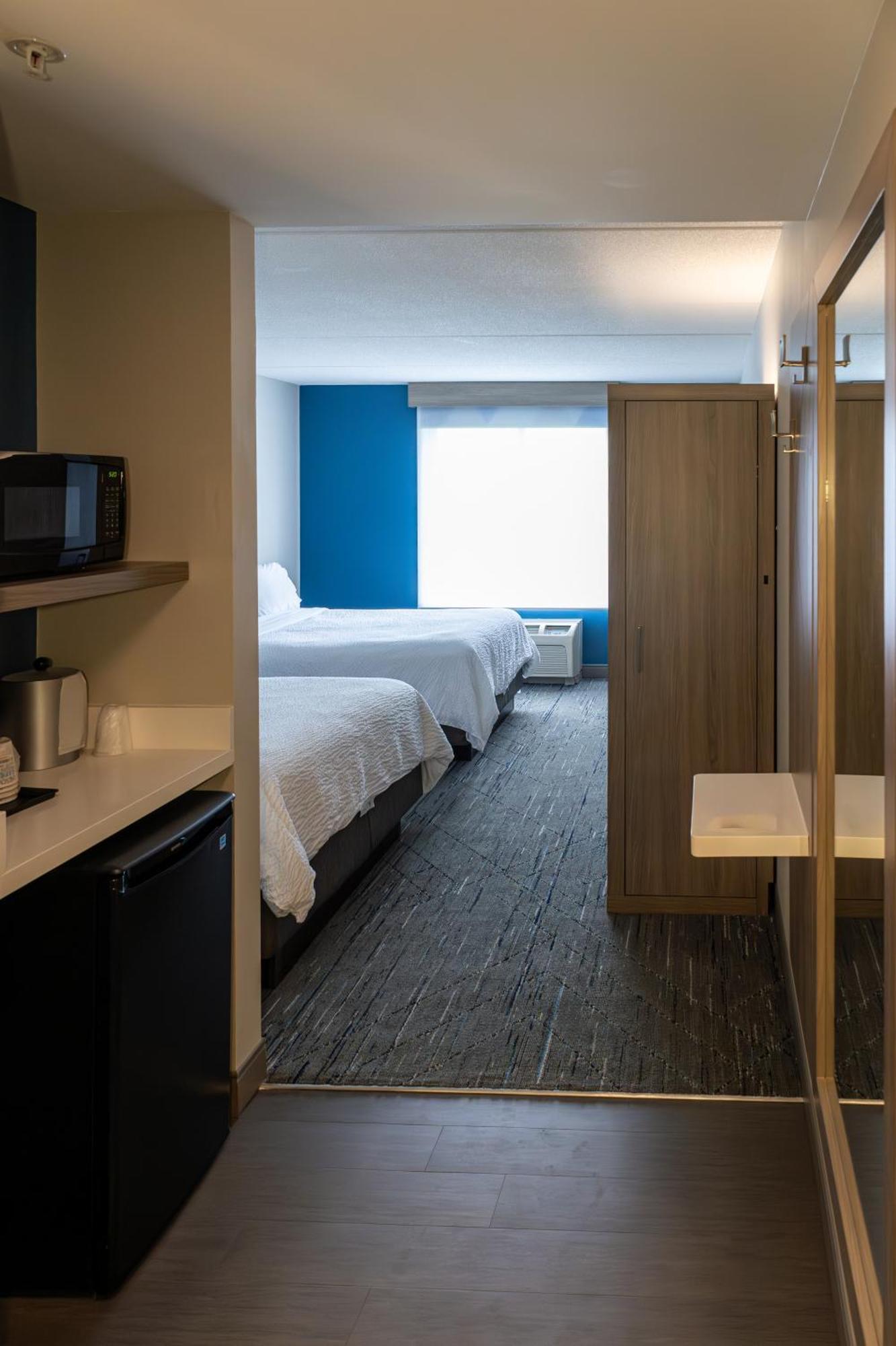 Holiday Inn Express Hotel & Suites Brockville By Ihg Ngoại thất bức ảnh